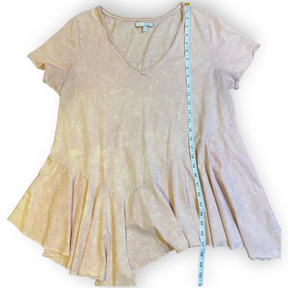 2for$30 ANTHROPOLOGIE Eri &Ali Acid Wash Asymmetrical T Shirt Pink Peach Medium - Picture 9 of 12